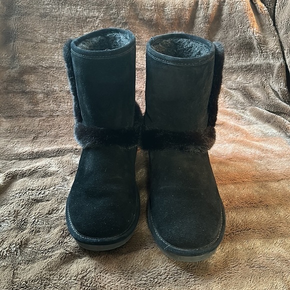 BEAR PAW Ashleigh Black Suede Slip on Boot Sz 10 - Picture 2 of 14